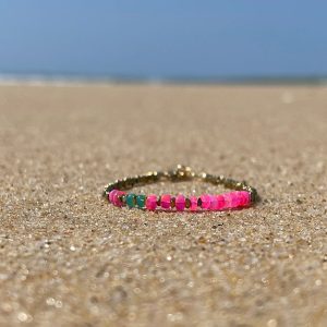 Bracelet en opale éthiopienne rose vif "GAIA"