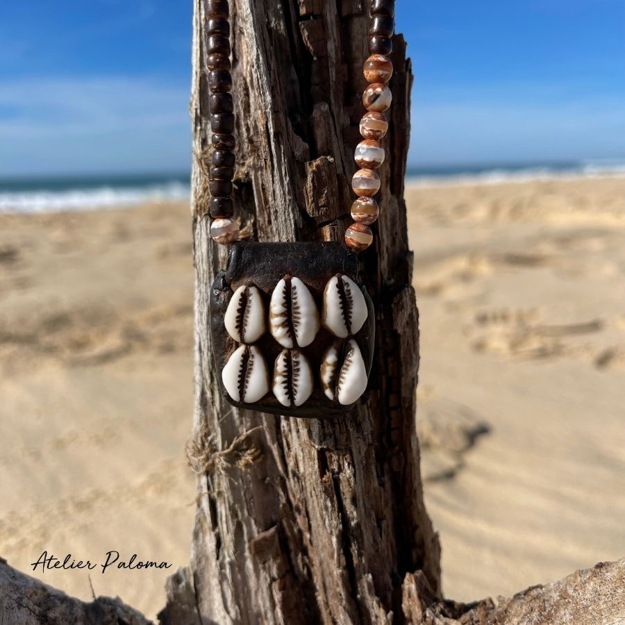 Collier talisman gri-gri