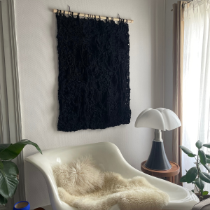 Tissage mural contemporain réalisé à la main en corde de coton noire
